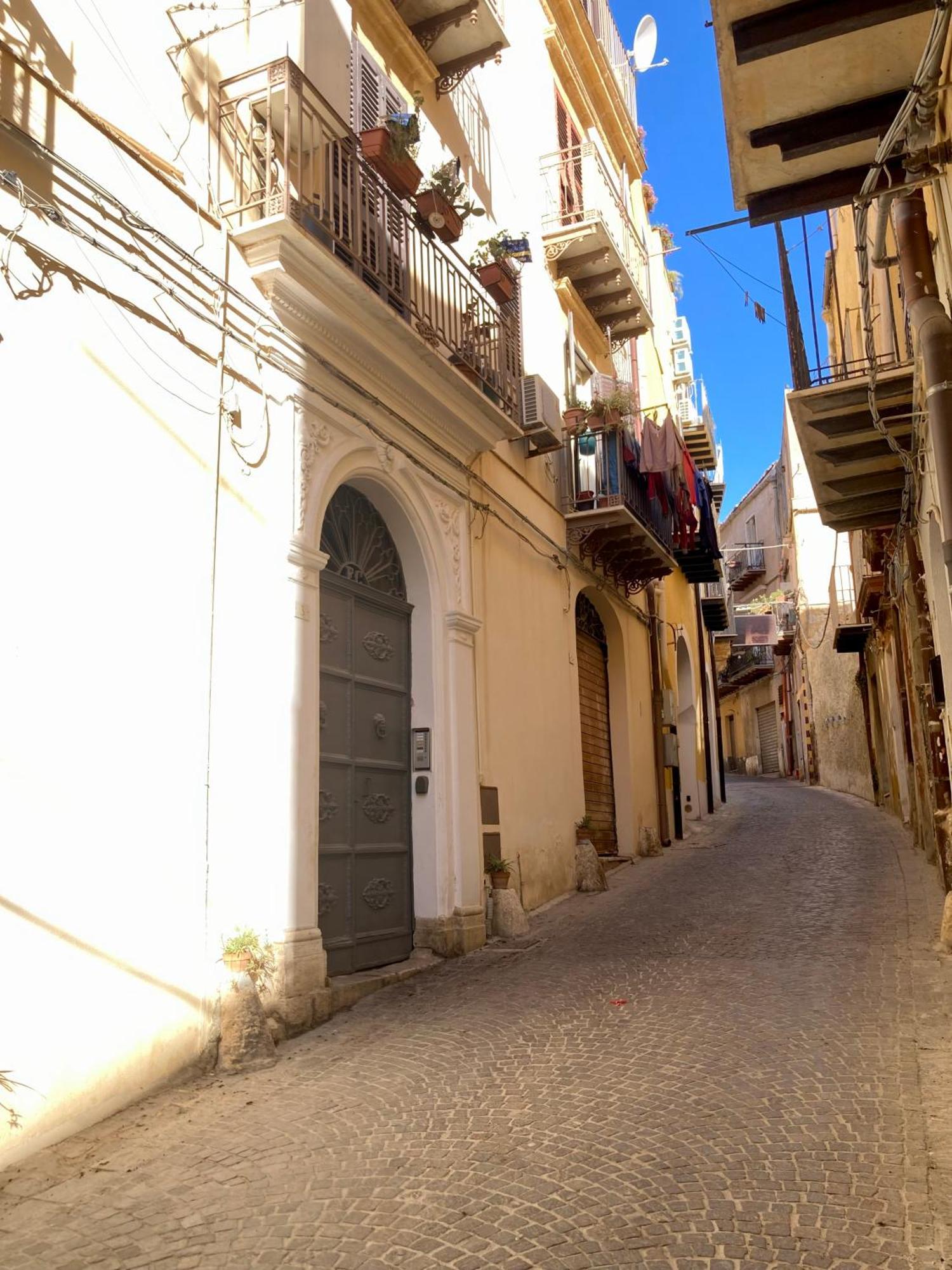 Agrigento Flat - Apartment With Private Parking Eksteriør bilde